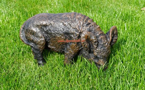 Wildschwein Figur fressend wühlend Sau Fekel Wald Statue Skulptur