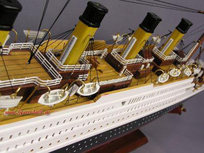 R.M.S. Titanic Modell Standmodell Holz Modell Schiffmodell 3