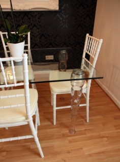 Designer Acryl Esszimmer Set Weiß/Creme - Ghost Chair Table - Polycarbonat Möbel - 1 Tisch + 4 Stühle - Casa Padrino Designer Möbel