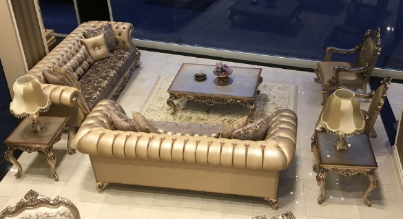 Casa Padrino Luxus Barock Wohnzimmer Set - 2 Sofas & 2 Sessel & 1 Couchtisch & 2 Beistelltische - Handgefertigte Wohnzimmer Möbel im Barockstil - Edel & Prunkvoll