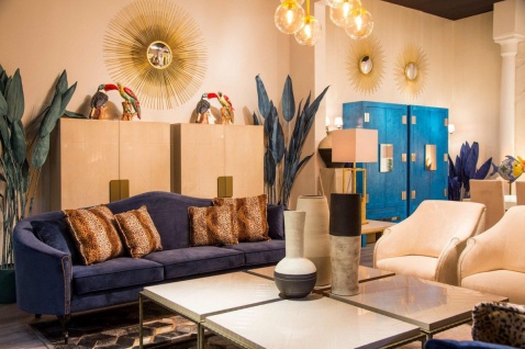 Casa Padrino Luxus Barock Samt Sofa Blau / Dunkelbraun 280 x 90 x H. 100 cm - Edles Wohnzimmer Sofa mit dekorativen Kissen - Barock Wohnzimmer Möbel - Luxus Qualität 2
