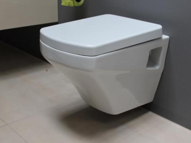Hänge Dusch WC Taharet Bidet Toilette Spülrandlos Creavit Absenkautomatik Deckel 