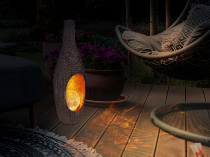 LED Solarlampe Glaskugel, große Rattanoptik Tischleuchte für den Garten Balkon