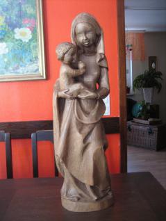 große ältere Madonna Maria mit Jesus Kind Holz geschnitzt 63 cm hoch sehr schwer