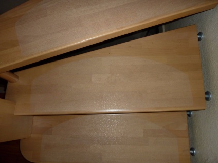 5 Stk selbstklebende Anti Rutsch Treppe Matten 600 x 150 mittig 65 mm seitlich - Vorschau 5