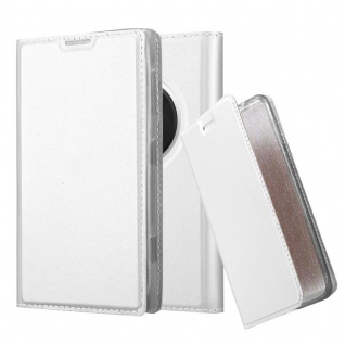 Cadorabo Hülle für Nokia Lumia 1020 in CLASSY SILBER Handyhülle mit Magnetverschluss, Standfunktion und Kartenfach Case Cover Schutzhülle Etui Tasche Book Klapp Style