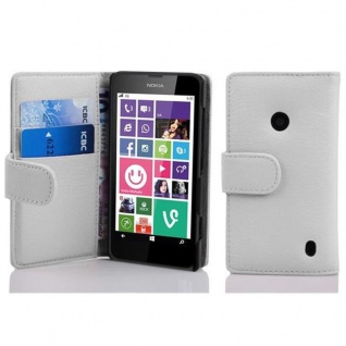 Cadorabo Hülle kompatibel mit Nokia Lumia 630 / 635 in MAGNESIUM WEIß - Schutzhülle aus strukturiertem Kunstleder und Kartenfach