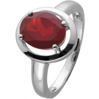 Ring Silber 925 mit einem roten Granat Edelstein cirka 3 ct