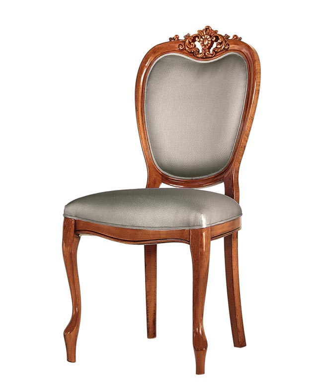 Klassischer Stuhl mit Schnitzarbeit &quot; Queen&quot;