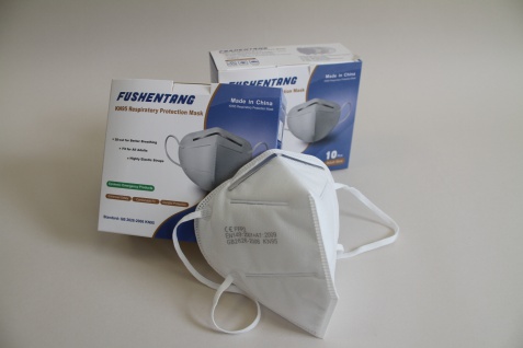 5x Corona FFP2 / KN95 Schutzmaske Atemschutzmaske Mundschutz zum Coronaschutz / Maskenpflicht-Set-1 / 05 Stück
