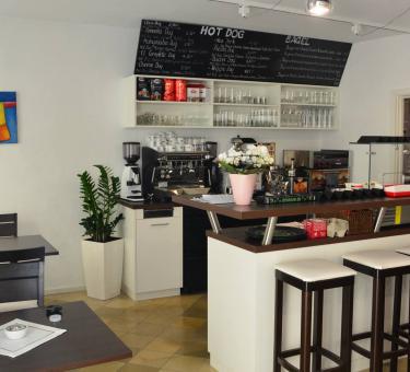 Cafe Jolie Pfauengasse 3